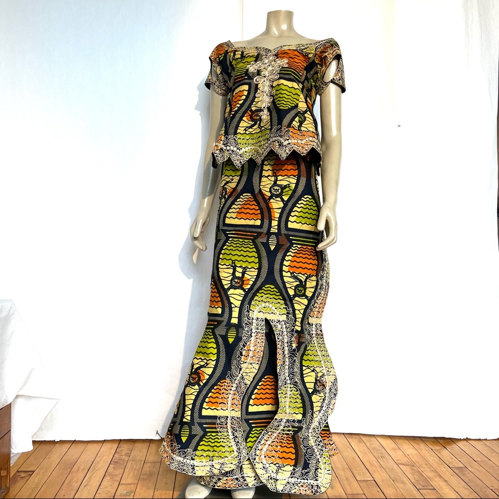 TOP, WRAP-SKIRT AND HEADWRAP From West African Senegal